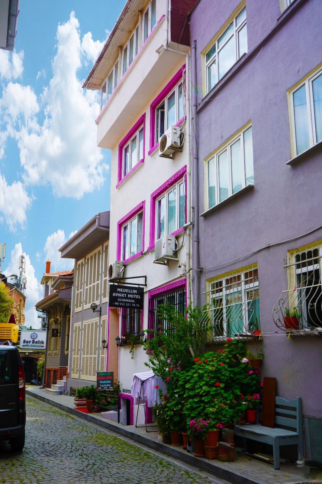 Medellin Apart Hotel Stambuł Zewnętrze zdjęcie